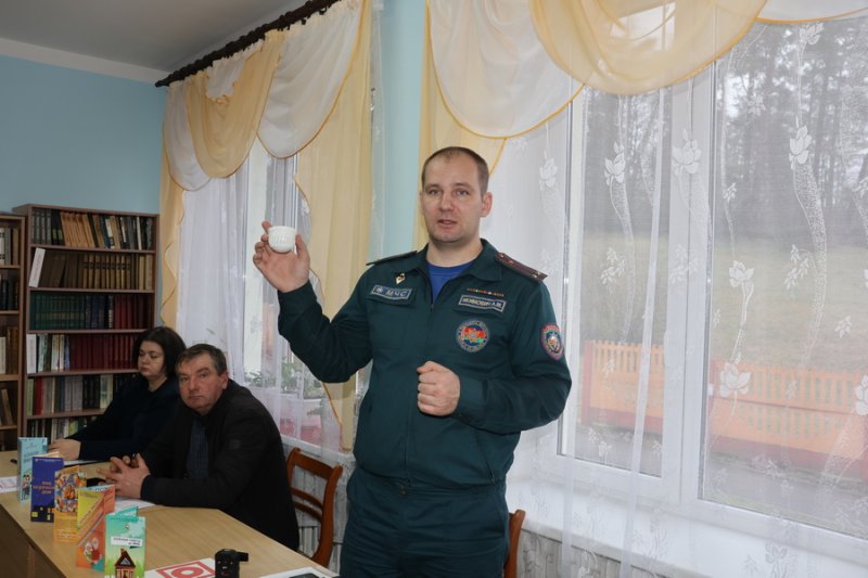 Профилактика  главный шаг к решению проблем Сельский сход прошел в Мадейках